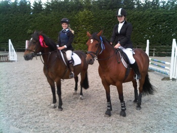Kirsten Stewart Wins at British Showjumping Club Show at Wing J&D, Beds!